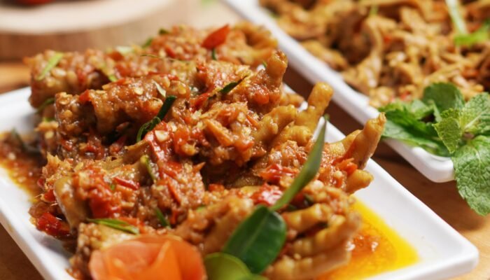 Resep Ceker Mercon: Pedas Menggigit, Bikin Ketagihan